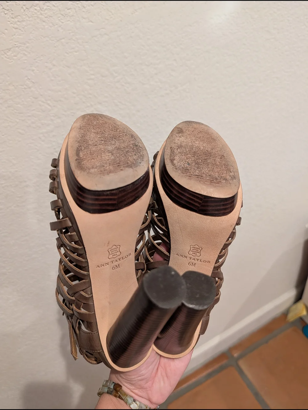 Ann Taylor Brown Strappy High Heel Sandals Sz6